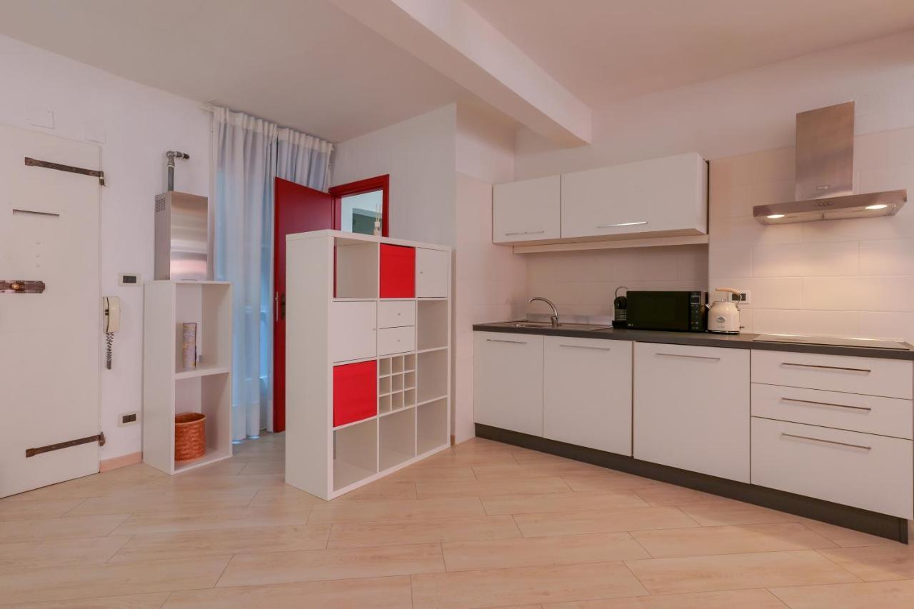 A Un Passo Da Lucio Apartment Bologna Luaran gambar