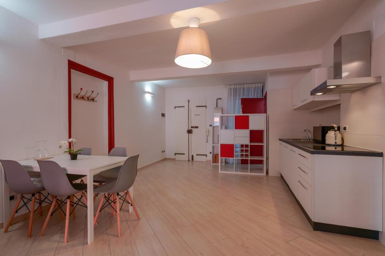 A Un Passo Da Lucio Apartment Bologna Luaran gambar
