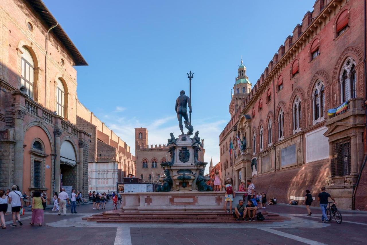 A Un Passo Da Lucio Apartment Bologna Luaran gambar
